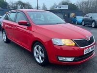 Used Skoda Rapid SE 2015 Red Hatchback