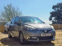 Used Renault Scénic III Dynamique 110 HP (80 kW) 2015 Estate