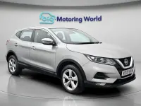 Used Nissan Qashqai Acenta Premium 158 HP (116 kW) 2021 Silver SUV