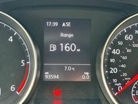 Begagnad VW Golf VII SE 115 HK (84 kW) 2017 Vit Halvkombi