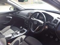 Second-hand Vauxhall Insignia SRi 140 CP (102 kW) 2016 Gri Hatchback