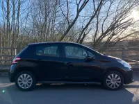 Second-hand Peugeot 208 Access 68 CP (50 kW) 2013 Negru Hatchback