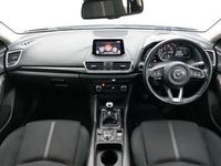 Usado Mazda 3 Inclusive 120 HP (88 kW) 2018 Prateado Citadino