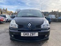 Used Renault Grand Modus Dynamique 88 HP (64 kW) 2011 Black MPV