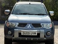 Usado Mitsubishi L200 134 HP (98 kW) 2009 Cinzento Pickup
