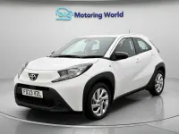 Used Toyota Aygo X PURE 71 HP (52 kW) 2023 SUV