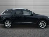 Used Audi Q7 S-Line 286 HP (210 kW) 2023 Black SUV