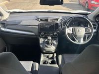 Used Honda CR-V SE 173 HP (127 kW) 2019 White SUV