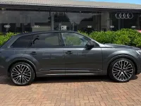 Used Audi Q7 Comfort 394 HP (289 kW) 2024 Grey SUV