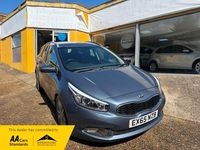 Begagnad Kia Ceed 2015 Blå Halvkombi