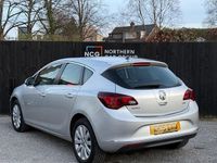 Used Vauxhall Astra Elite 136 HP (100 kW) 2015 Hatchback
