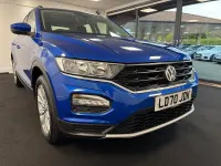 Used VW T-Roc SE 150 HP (110 kW) 2020 Blue SUV