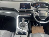 Used Peugeot 5008 Premium 131 HP (96 kW) 2020 SUV