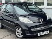 Used Peugeot 107 68 HP (50 kW) 2009 Black Hatchback