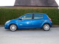Used Renault Clio II Dynamique 2011 Blue Hatchback