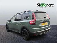 Used Dacia Jogger Extreme 108 HP (79 kW) 2023 Green MPV