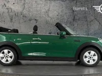 Used Mini Cooper Cabriolet Classic 134 HP (98 kW) 2022 Green Cabriolet