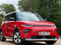 Used Kia Soul EV 150 kW (204 HP) 2022 Inferno red SUV