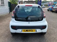 Begagnad Citroën C1 VTR Sport 68 HK (50 kW) 2011 Vit Halvkombi