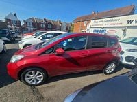 Używany Nissan Note Acenta Premium 2015 Czerwony Hatchback
