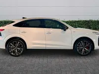 New Audi Q3 Advanced 200 HP (147 kW) 2026 Arkona white, solid SUV