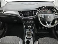Used Vauxhall Crossland X Elite 102 HP (75 kW) 2019 White SUV
