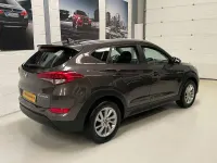 Used Hyundai Tucson SE 116 HP (85 kW) 2017 Grey SUV