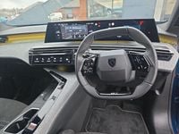 Used Peugeot e-3008 GT 152 kW (207 HP) 2024 Blue SUV