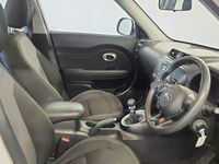 Used Kia Soul 132 HP (97 kW) 2018 White SUV