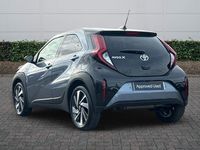 Used Toyota Aygo X 72 HP (52 kW) 2025 Grey SUV
