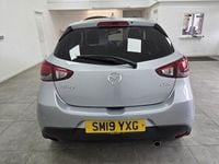 Begagnad Mazda 2 Inclusive 2019 Silver Halvkombi