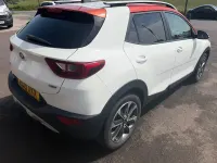 Used Kia Stonic 118 HP (86 kW) 2019 White SUV