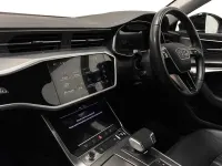 Usado Audi A6 Sport 204 HP (150 kW) 2023 Preto Sedan