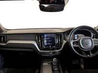 Used Volvo XC60 R-Design 390 HP (286 kW) 2020 SUV