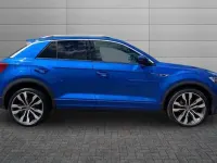 Used VW T-Roc R-line 150 HP (110 kW) 2022 Blue SUV
