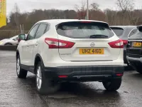 Used Nissan Qashqai Acenta 115 HP (84 kW) 2016 White SUV