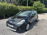 Used Renault Clio II 2011 Black Hatchback