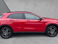 Used Mercedes GLA180 Urban 122 HP (89 kW) 2019 Red SUV