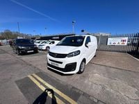 Used Vauxhall Vivaro Sportive 120 HP (88 kW) 2020 White MPV