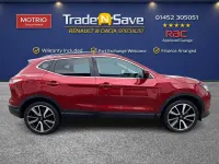 Used Nissan Qashqai Tekna 2014 Red SUV