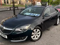 Second-hand Vauxhall Insignia SRi 2016 Verde Hatchback