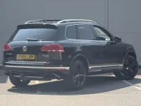 Used VW Touareg R-line Plus 2017 Black SUV