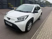Used Toyota Aygo X PURE 72 HP (52 kW) 2023 White SUV