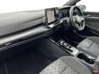 Used VW Golf VIII R-line 150 HP (110 kW) 2025 Blue Hatchback