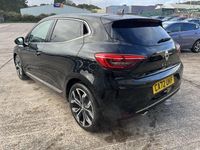 Used Renault Clio V Techno 89 HP (65 kW) 2022 Black