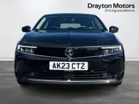 Second-hand Vauxhall Astra Design Edition 110 CP (80 kW) 2023 Negru Hatchback