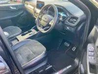 Usado Ford Kuga ST-Line 225 CV (165 kW) 2022 Negro SUV