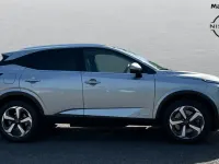 Used Nissan Qashqai N-Connecta 190 HP (139 kW) 2022 Silver SUV