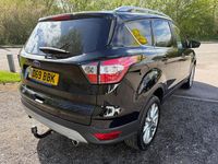 Second-hand Ford Kuga Titanium 150 CP (110 kW) 2019 Negru SUV