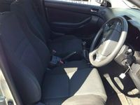 Used Toyota Avensis 127 HP (93 kW) 2003 Hatchback